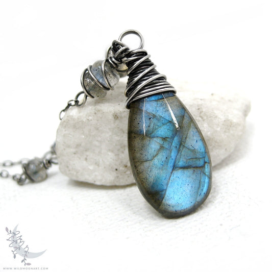 Labradorite Necklace · Handmade Sterling Silver Labradorite Pendant
