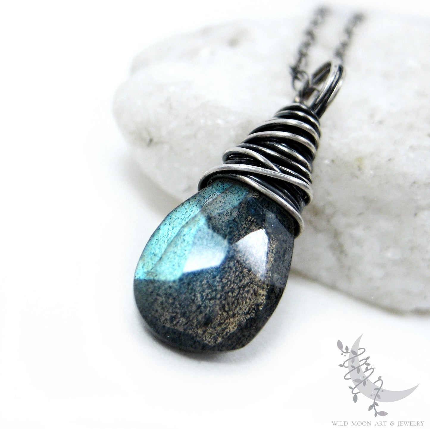 Dainty Labradorite Necklace · Sterling Silver Petite Labradorite Pendant