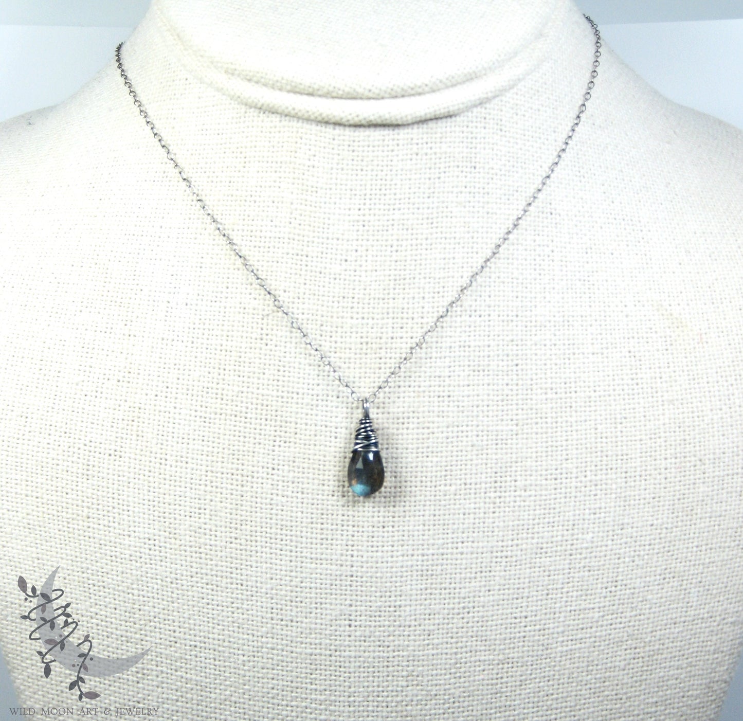 Dainty Labradorite Necklace · Sterling Silver Petite Labradorite Pendant
