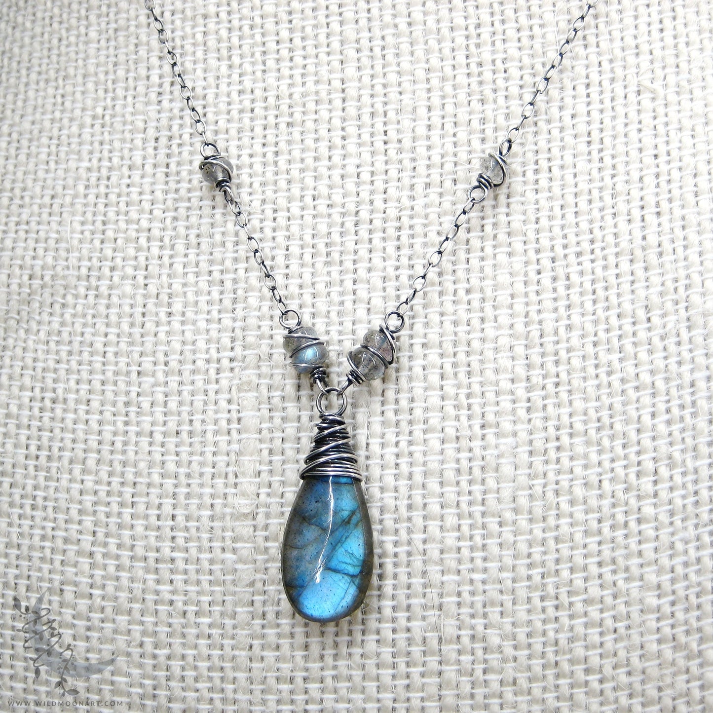Labradorite Necklace · Handmade Sterling Silver Labradorite Pendant