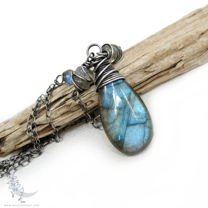 Labradorite Necklace · Handmade Sterling Silver Labradorite Pendant